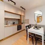 Διαμέρισμα Luxury Residences By Belmont Realty