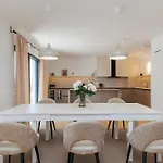 Luxury Residences By Belmont Realty *