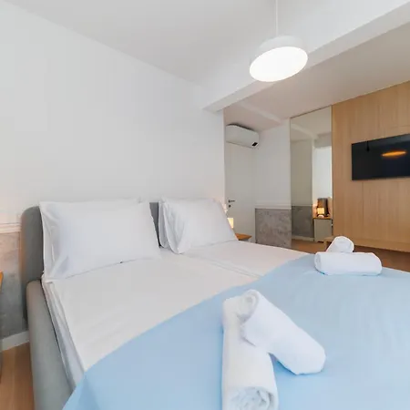 Luxury Residences By Belmont Realty Zara