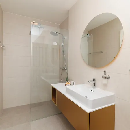 Luxury Residences By Belmont Realty Zara