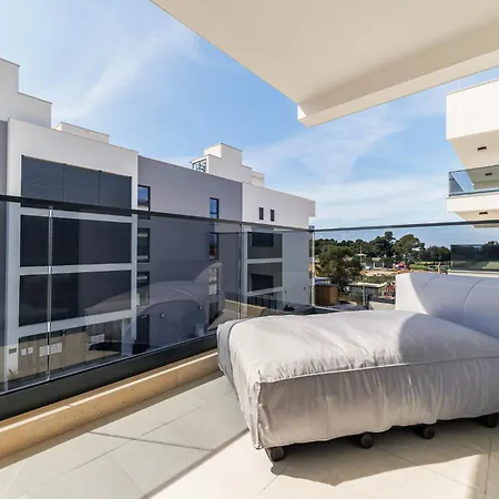Luxury Residences By Belmont Realty Appartamento Zara