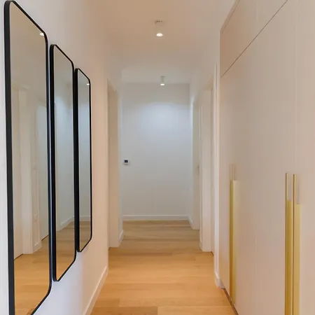 Apartment Luxury Residences By Belmont Realty