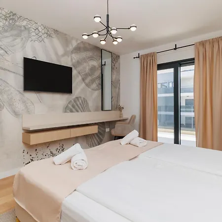 Luxury Residences By Belmont Realty Apartment