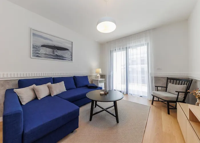 Luxury Residences By Belmont Realty דירה זאדאר