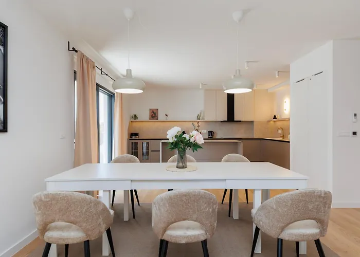 Luxury Residences By Belmont Realty *