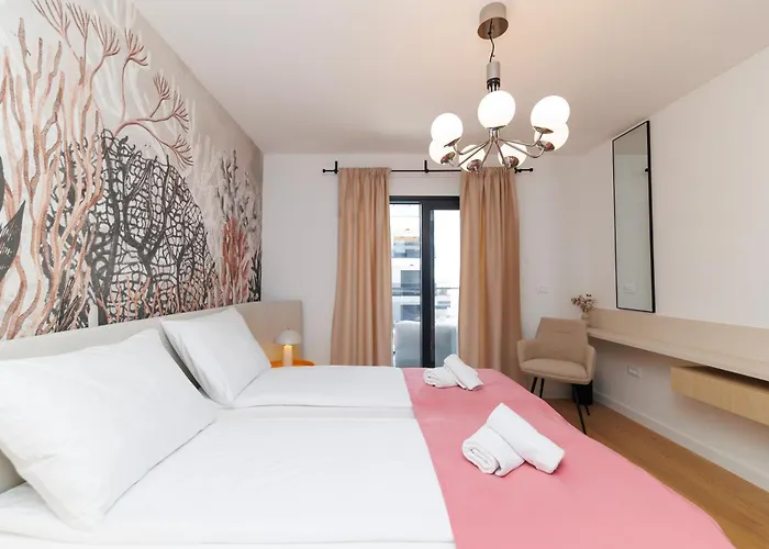 Luxury Residences By Belmont Realty דירה *