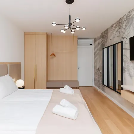 Apartament Luxury Residences By Belmont Realty *